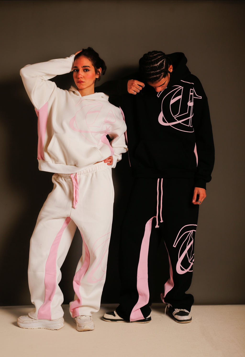 Full cursed white set